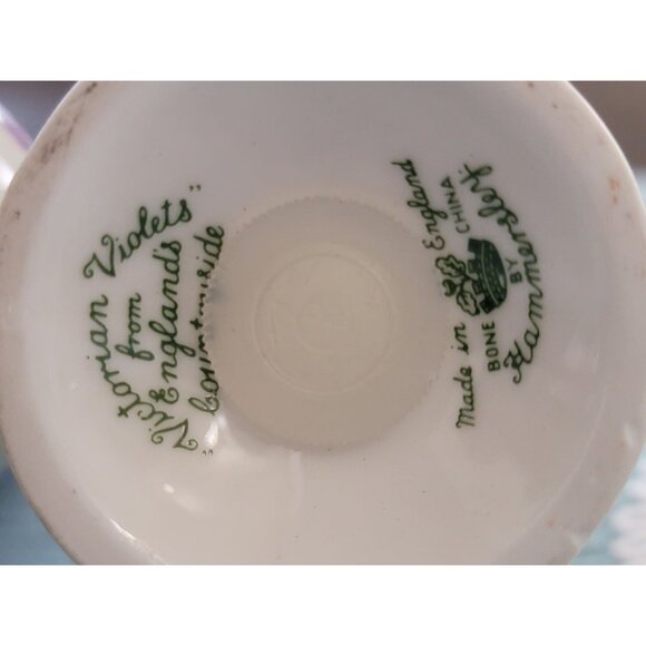 Vintage Bone China Salt & Pepper Shakers By Hammersley Made In England - Picture 3 of 3